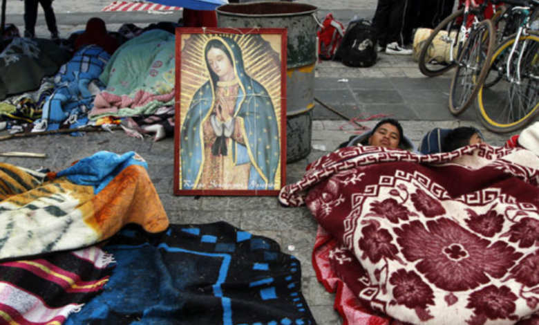 jovens presos peregrinam até virgem de Guadalupe