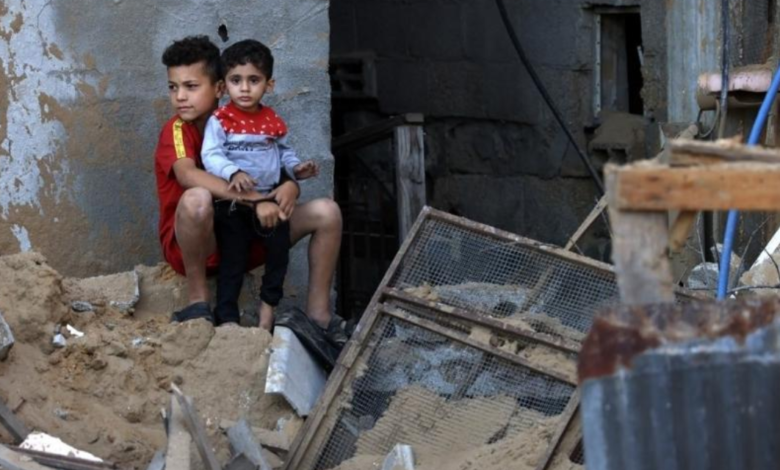 Crianças resgatadas em Gaza
