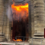 Incêndio em sinagoga